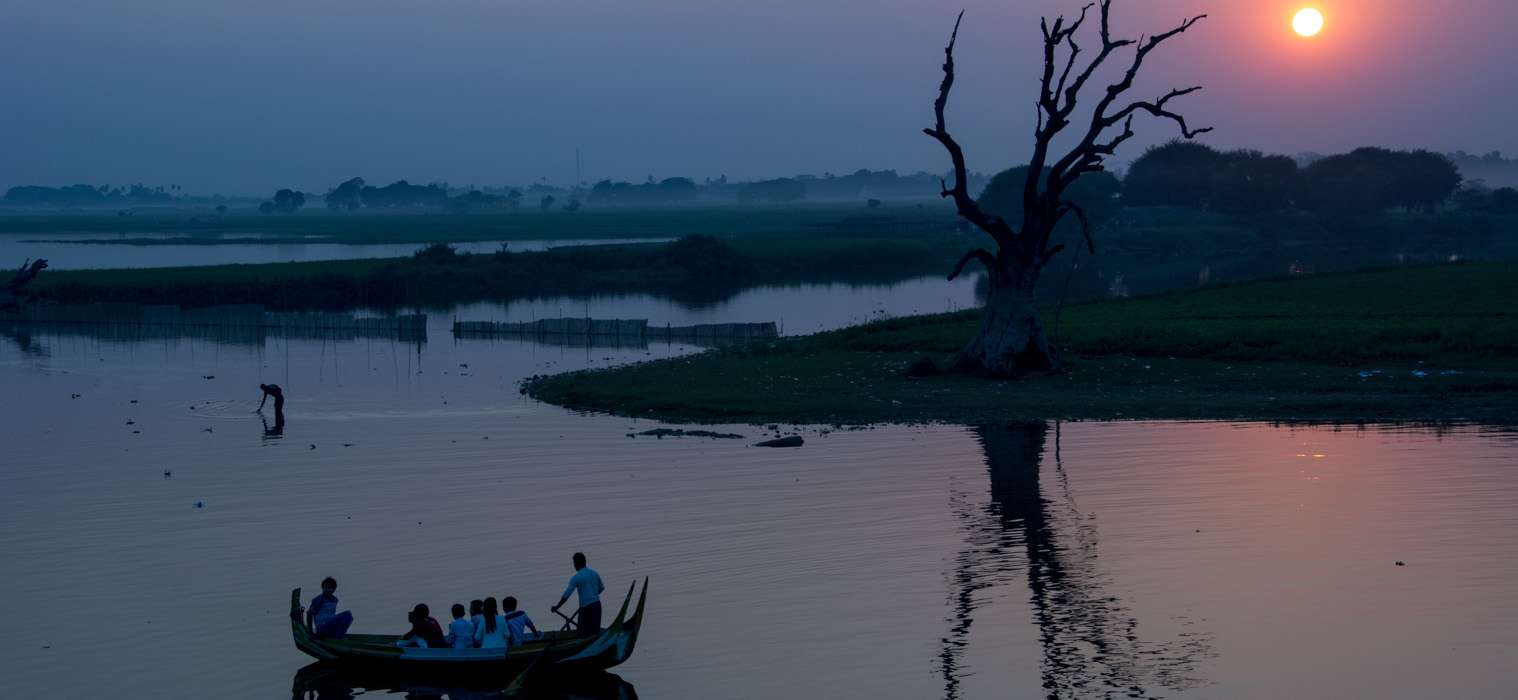 sur la rivière à Mandalay