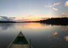 un coucher de soleil depuis notre pirogue