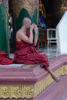 même les moines bouddhistes font des photos