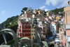 le village de riomaggiore dans les cinque terre