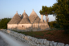 coucher de soleil sur les trullis